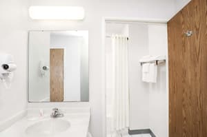thumbnail: Accessible bathroom