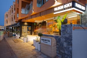 thumbnail: Property entrance