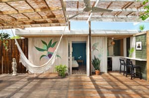 thumbnail: Terrace/patio