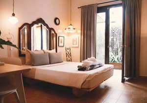 thumbnail: Room