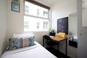 thumbnail: Room