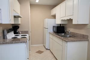 Victoria Palms Inn & Suites