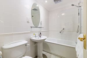 thumbnail: Bathroom
