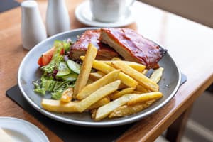 thumbnail: Restaurant