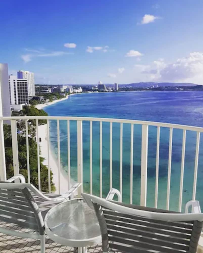 Beach/ocean view