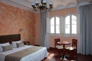 thumbnail: General view