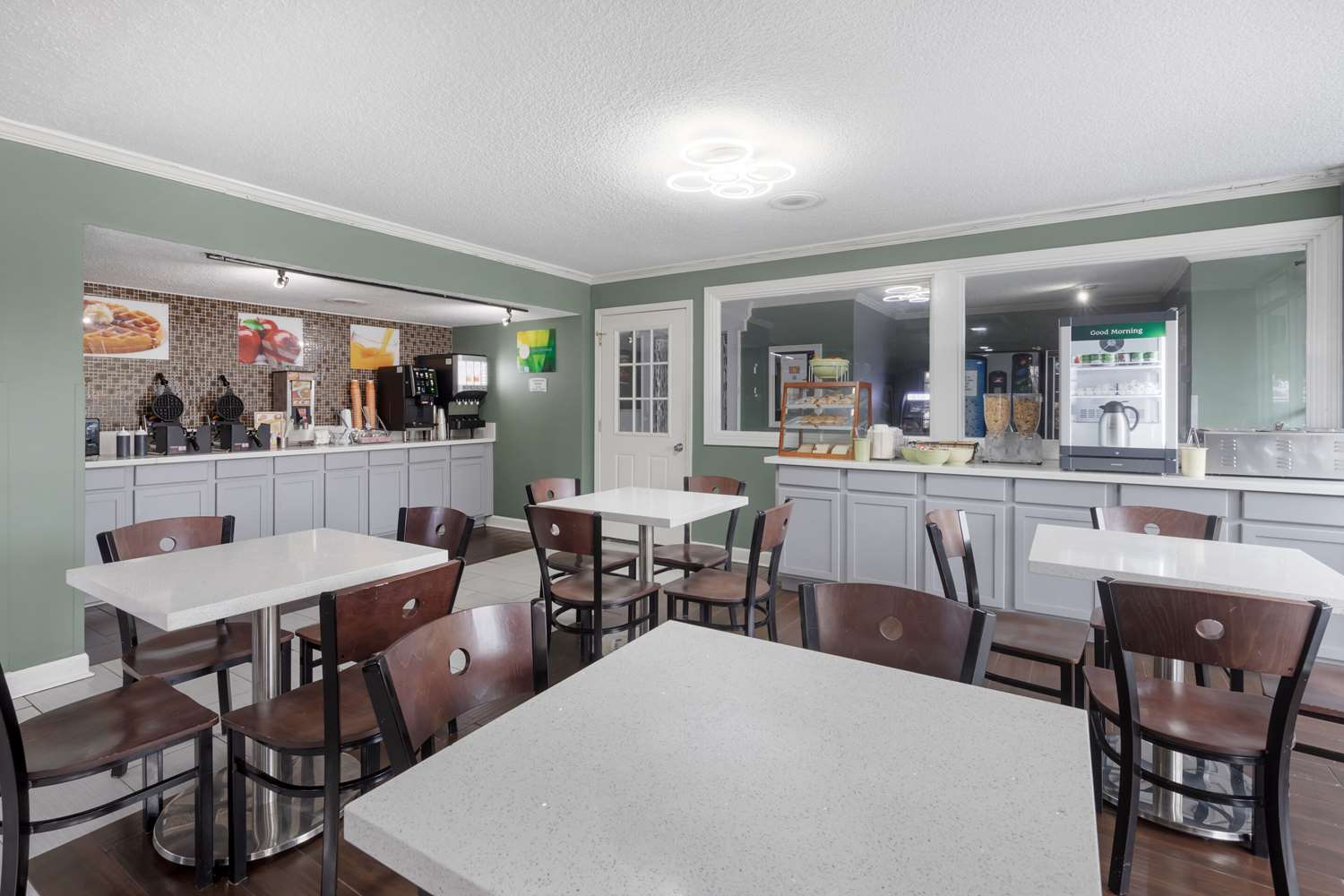 Restaurant-cafeteria