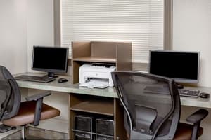 thumbnail: Business center