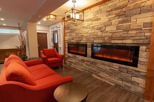 thumbnail: Lobby sitting area