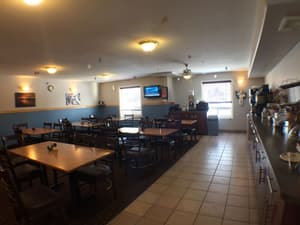 thumbnail: Breakfast area