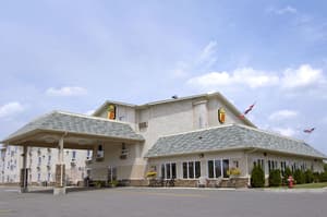 thumbnail: Front of property