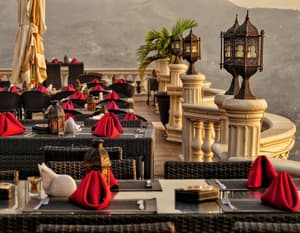 thumbnail: Restaurant