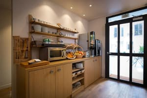 thumbnail: Breakfast area