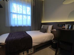 thumbnail: Room