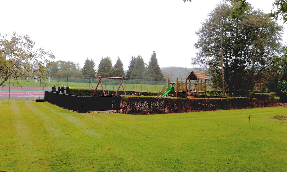 Children's play area - outdoor