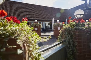 thumbnail: Terrace/patio
