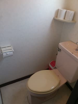thumbnail: Bathroom