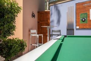 thumbnail: Billiards