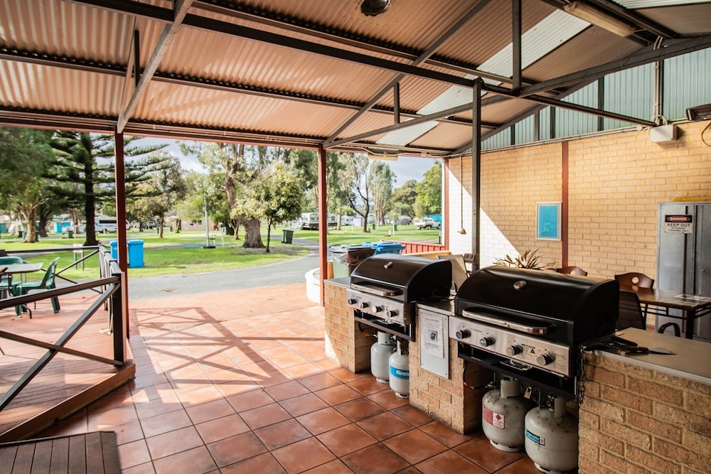BBQ/picnic area