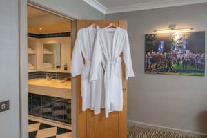 thumbnail: Room amenity