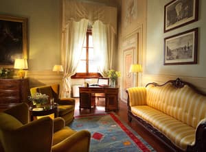 thumbnail: Interior