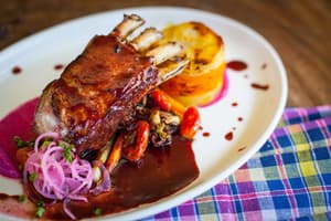 thumbnail: Restaurant