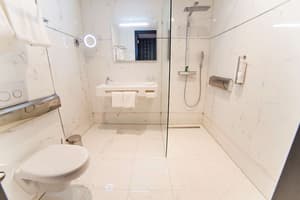thumbnail: Bathroom