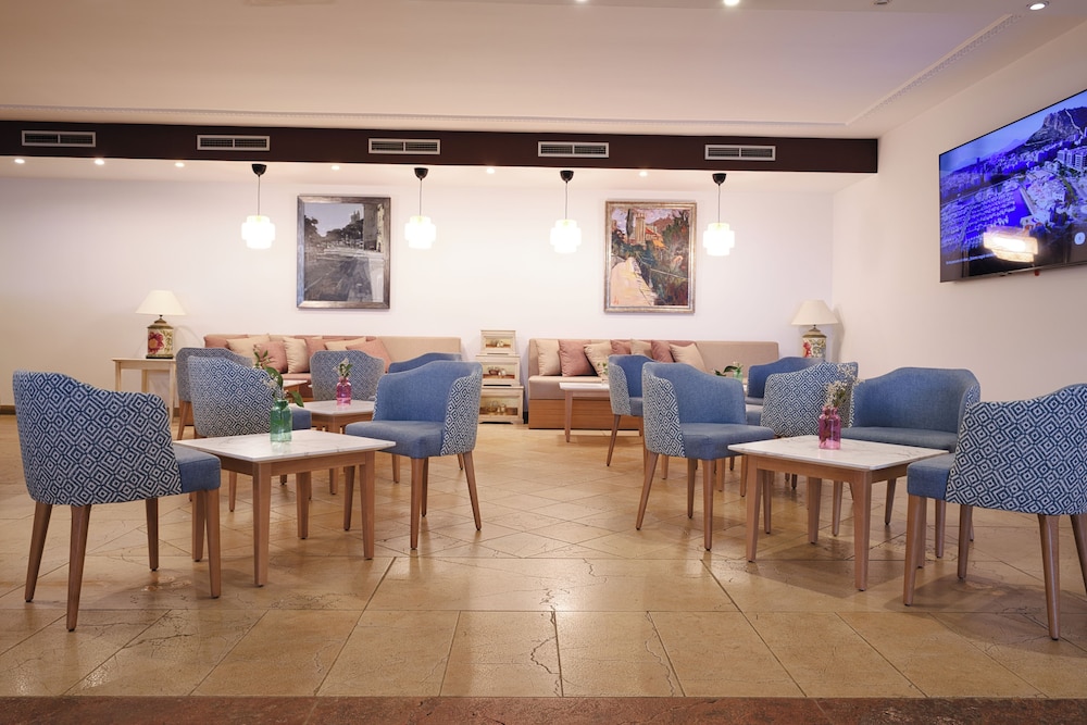 Coffee shop
