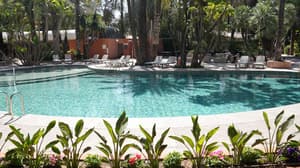 thumbnail: Outdoor wedding area