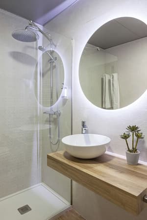 thumbnail: Bathroom