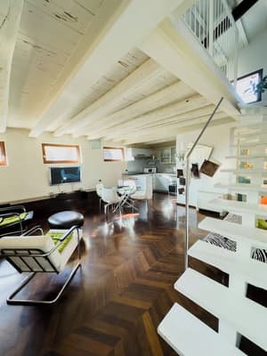 thumbnail: Living area