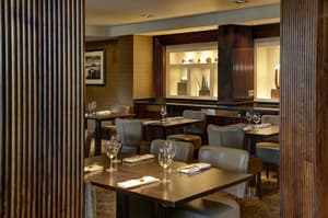 thumbnail: Restaurant