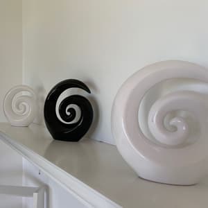 thumbnail: Interior detail