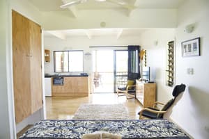thumbnail: Interior detail