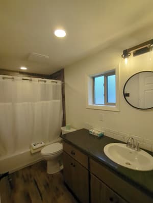 thumbnail: Bathroom