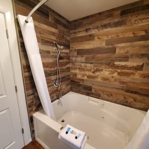 thumbnail: Bathroom