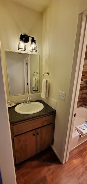 thumbnail: Bathroom
