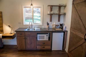 thumbnail: Private kitchenette