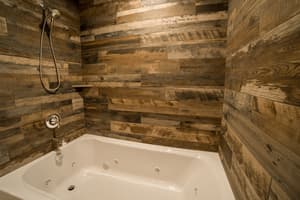 thumbnail: Jetted tub