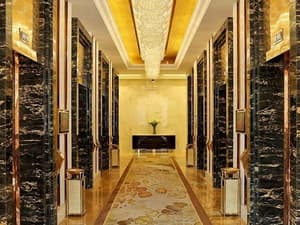 thumbnail: Hallway
