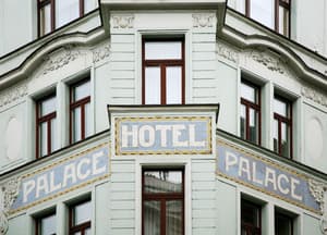 thumbnail: Front of property