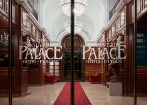 thumbnail: Hallway