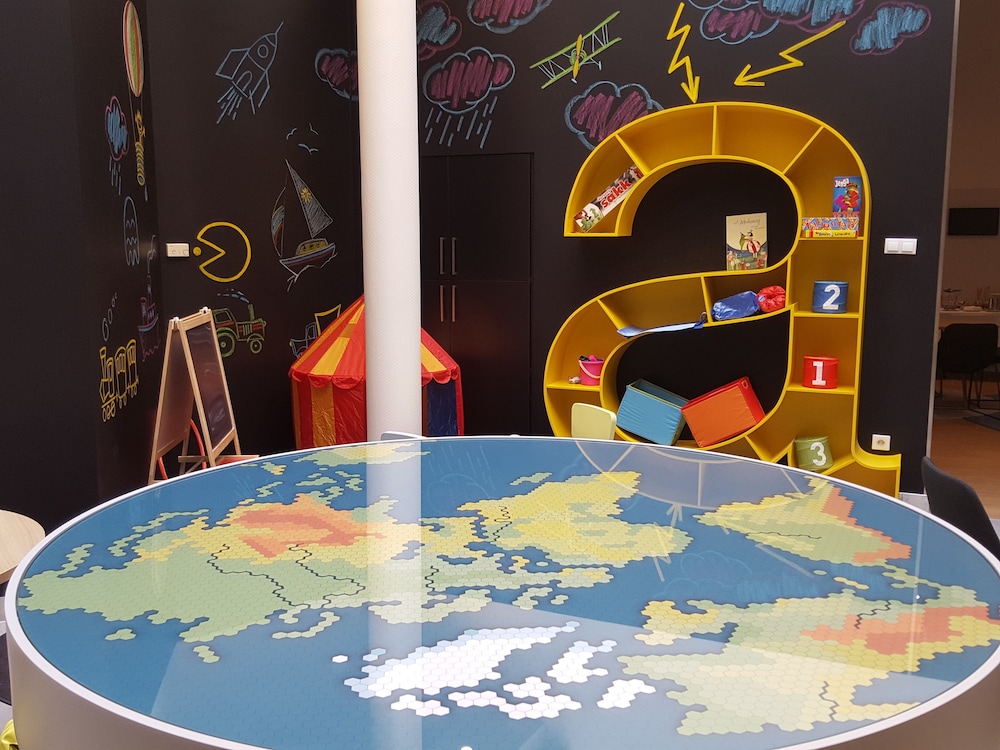 Children's play area - indoor