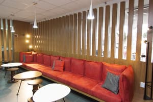 thumbnail: Lounge