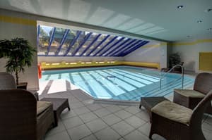 thumbnail: Pool