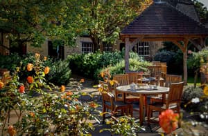 thumbnail: Breakfast area