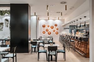 thumbnail: Restaurant