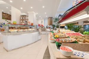thumbnail: Restaurant