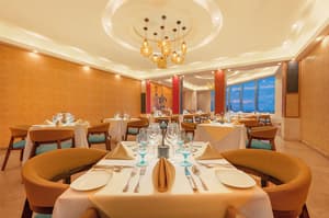 thumbnail: Restaurant