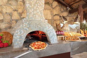 thumbnail: Restaurant